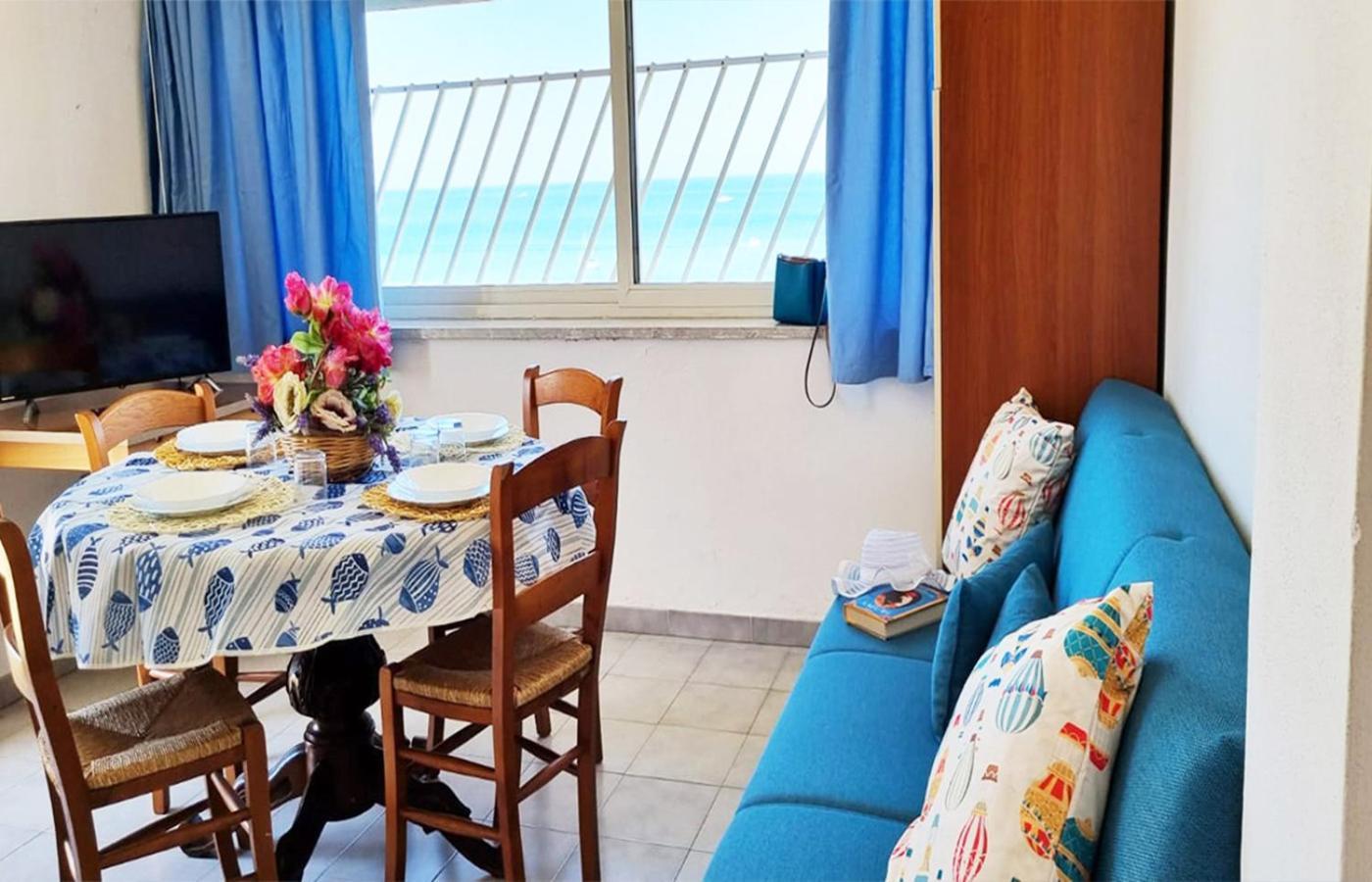 Villa Smeraldo - Mansarda con Spettacolare vista sul Mare Capo Rizzuto Dış mekan fotoğraf